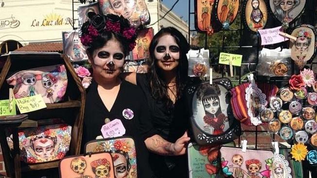 Muertos Artwalk Olvera Street